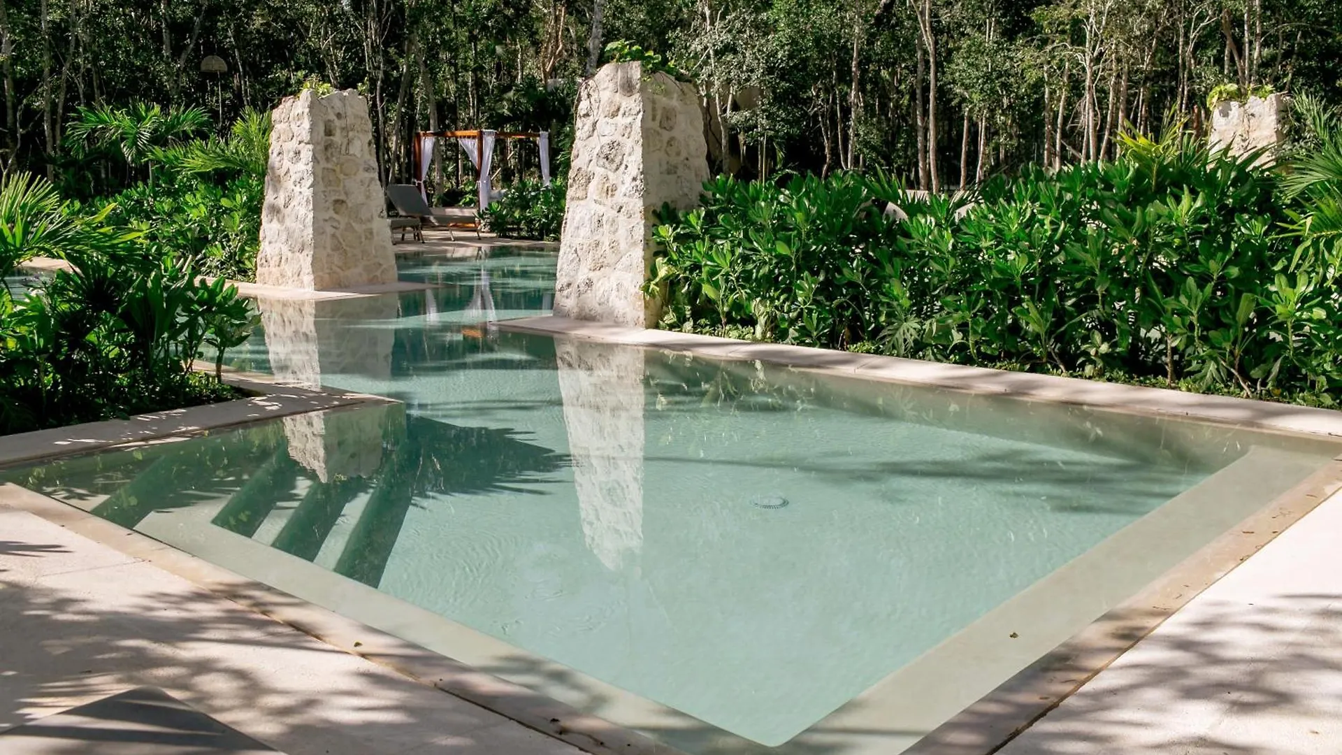 Lumina At Losantos Tulum 0*,
