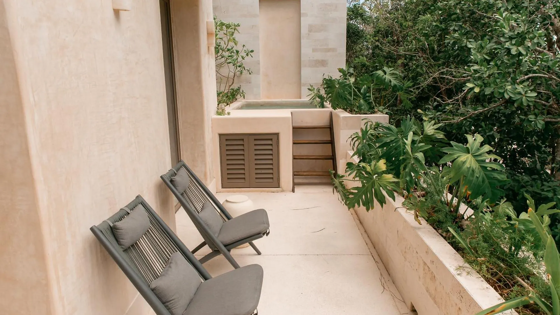 Lumina At Losantos Tulum 0*,